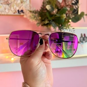 NEVER WORN QUAY SUNGLASSES